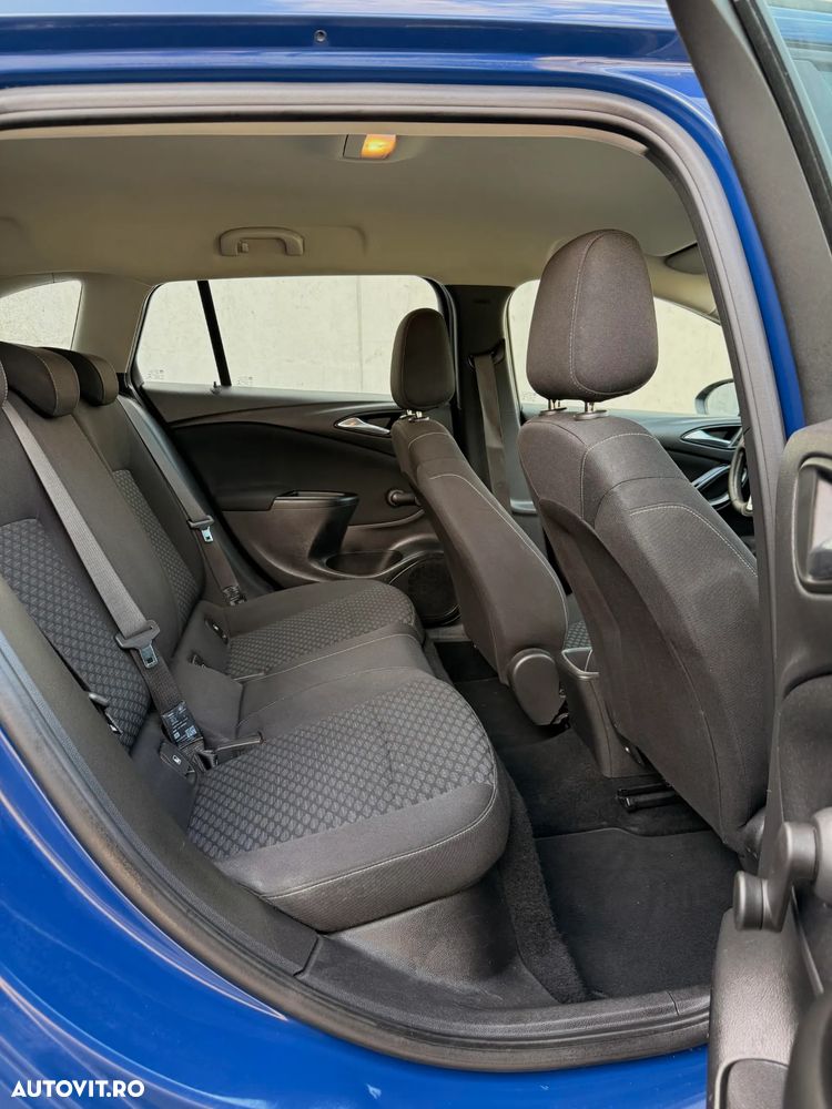 Opel Astra 1.6 CDTI ECOTEC ECOFlex Start/Stop Dynamic - 16