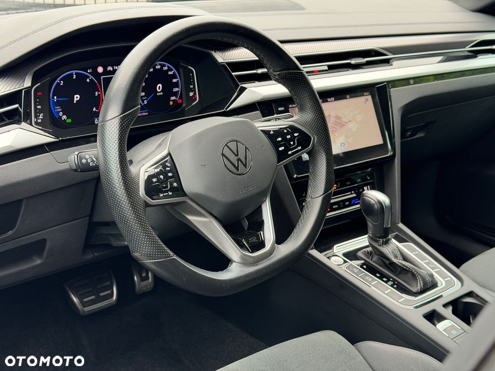 Volkswagen Arteon 2.0 TDI SCR 4Motion DSG R-Line - 14