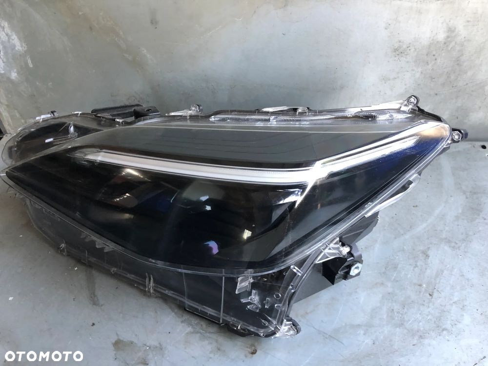 LA-43 . Lampa Lewy Przód 0D-310 Toyota Yaris Cross Full LED Od 2020R- - Gwarancja Wysyłka - 2