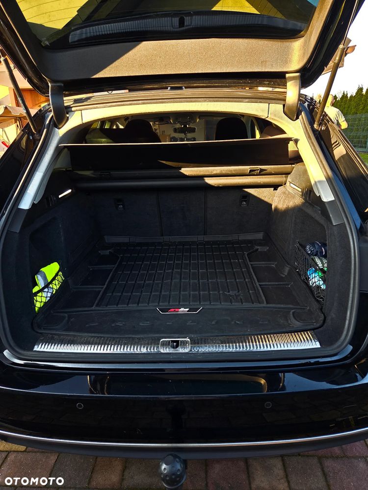 Audi A4 Avant 2.0 TDI Sport S tronic - 28