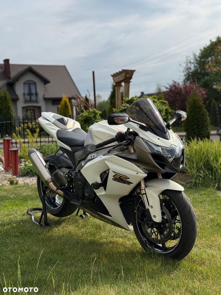 Suzuki GSX-R - 2