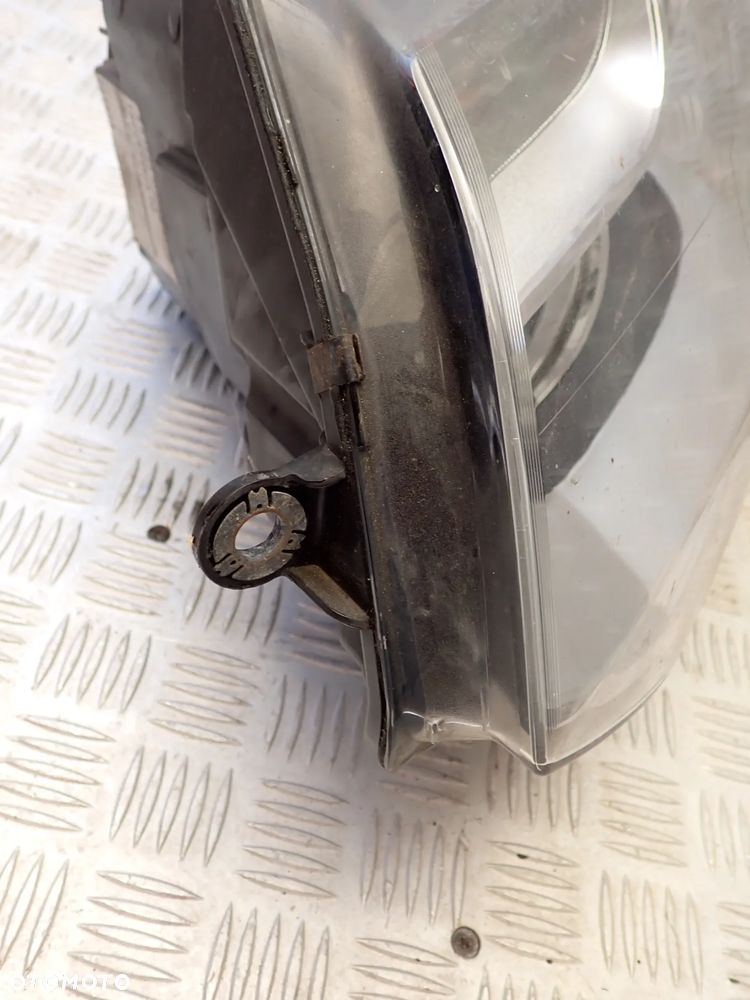 LAMPA LEWY / PRAWY PRZÓD VW T5  7E1941015C / 7E1941016C - 5