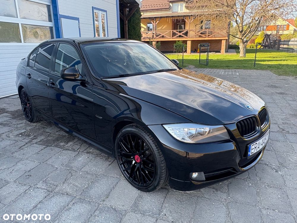 BMW Seria 3 318d - 14