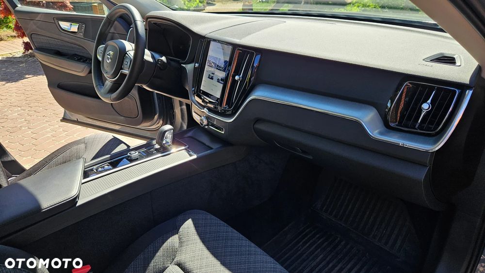 Volvo XC 60 - 25