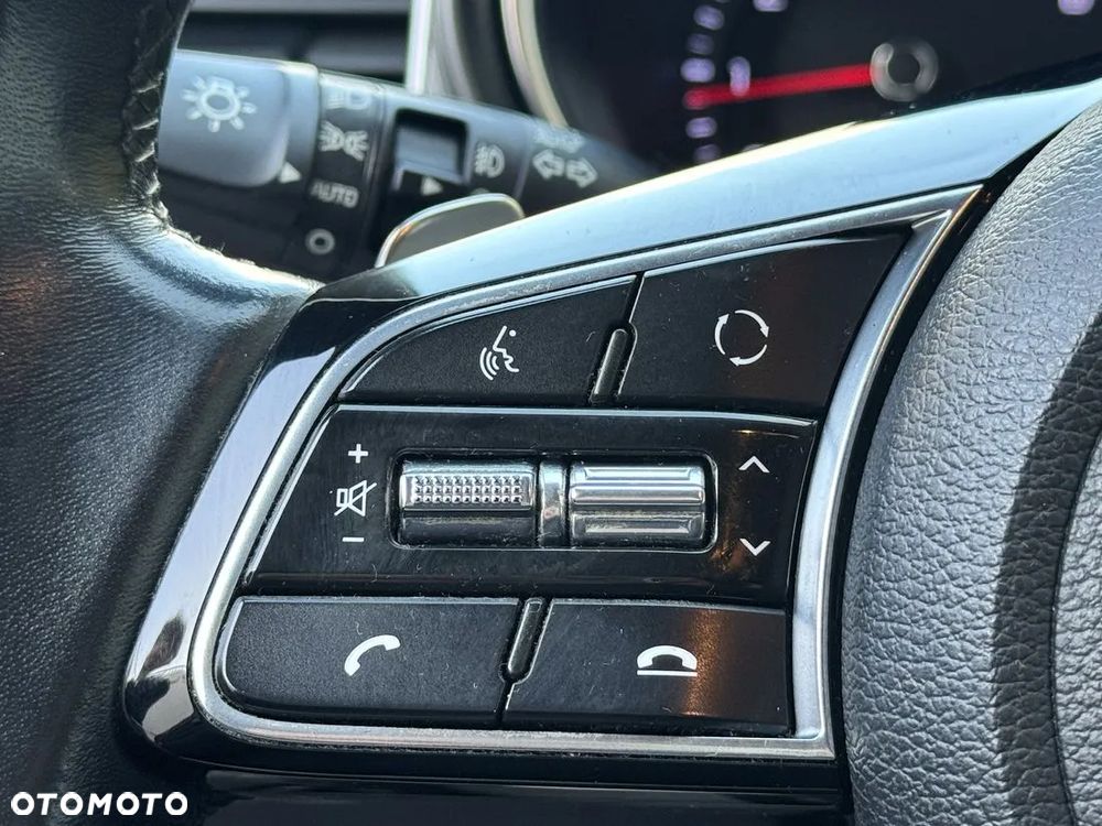 Kia Ceed 1.4 T-GDI L DCT - 13