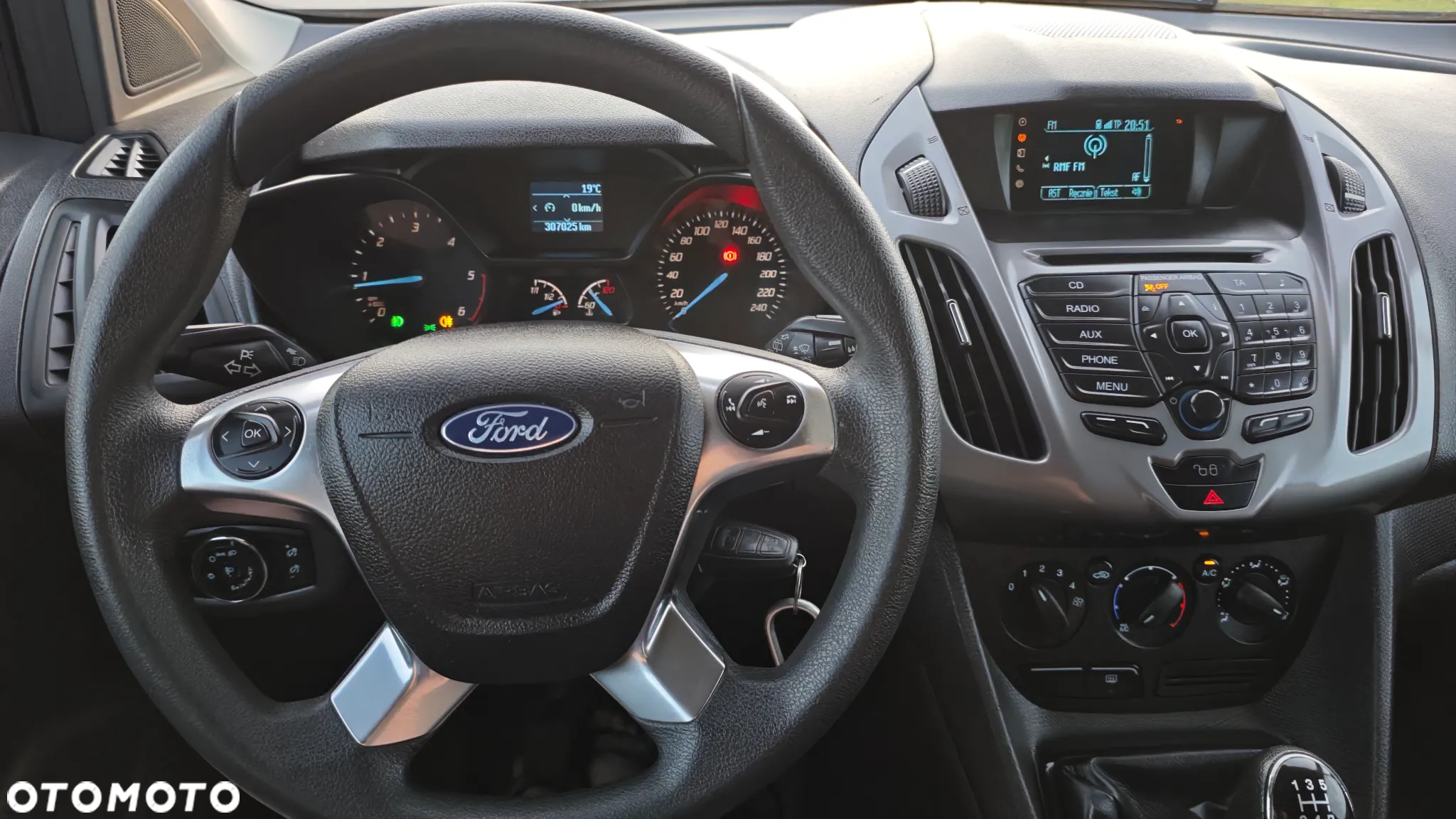 Ford Transit Connect 220 L1 LKW Trend - 38
