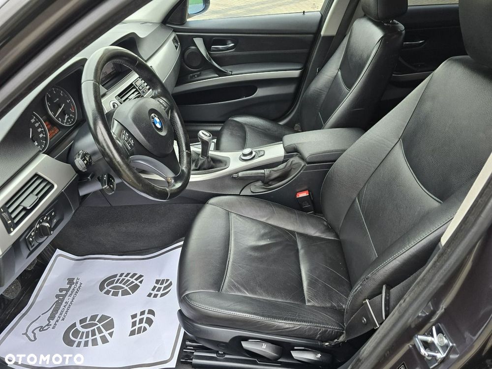 BMW Seria 3 - 17
