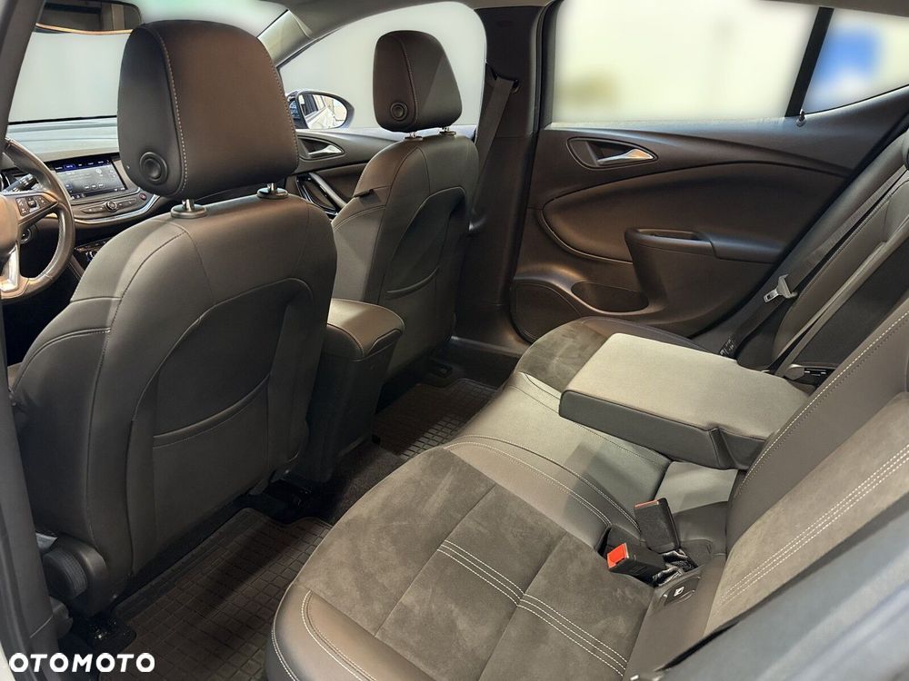 Opel Astra - 18