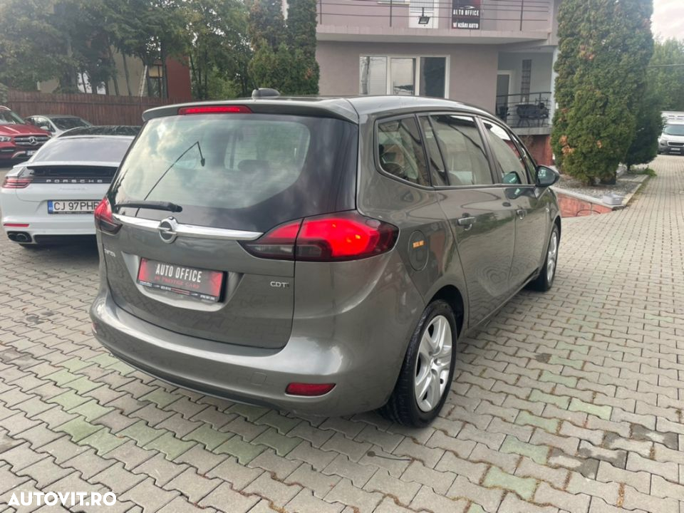 Opel Zafira - 4