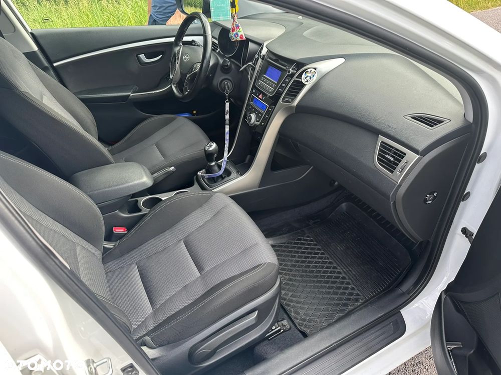 Hyundai i30 1.4 BlueDrive Classic - 12