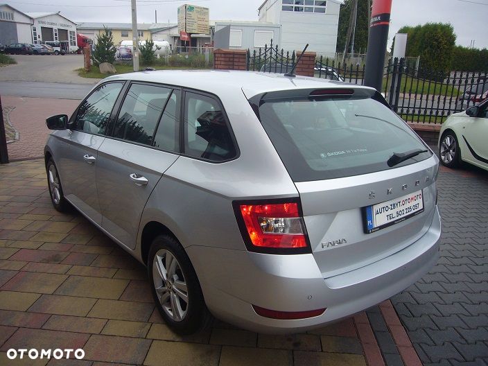 Skoda Fabia 1.0 TSI Ambition - 9