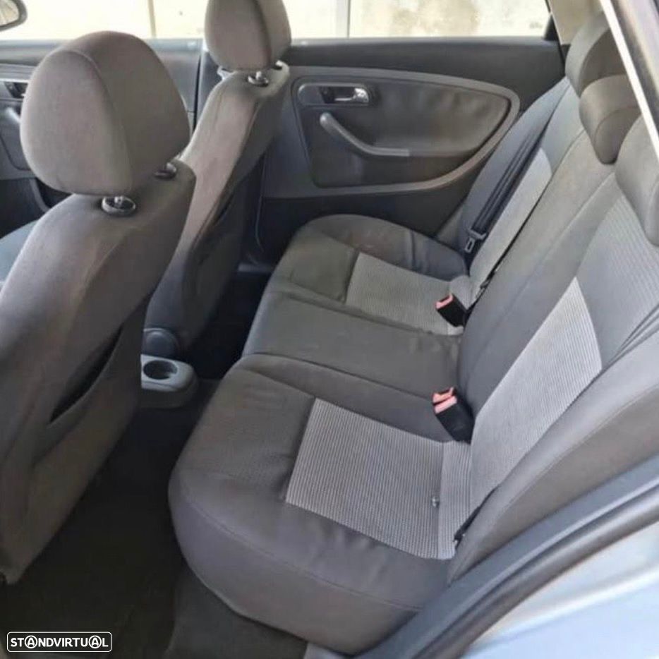 SEAT Ibiza 1.4 TDI Stylance - 6