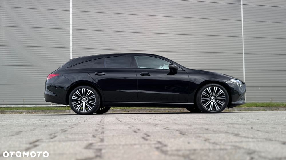 Mercedes-Benz CLA 200 d Shooting Brake 8G-DCT Progressive Line Advanced - 24