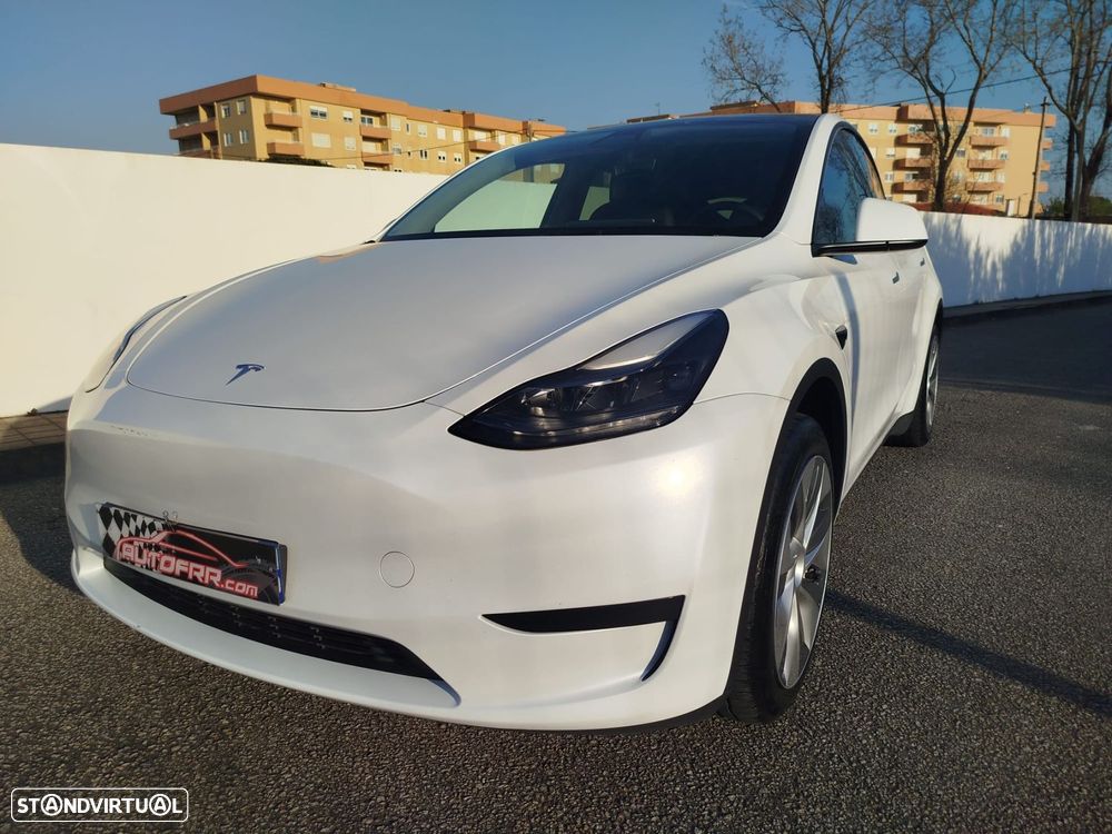 Tesla Model Y RWD - 3