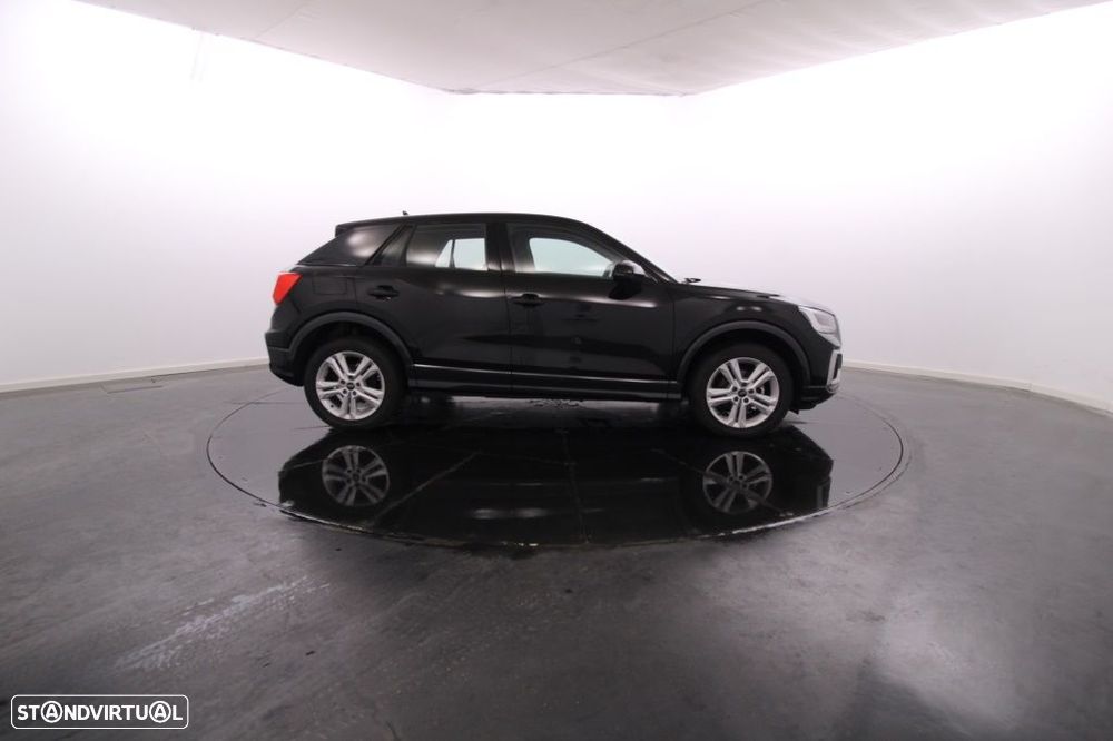 Audi Q2 30 TFSI Advanced - 9