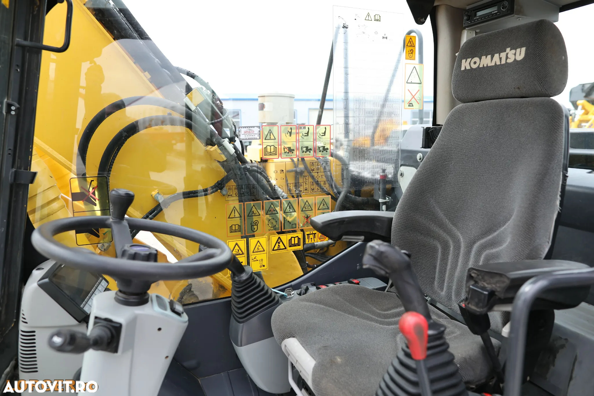Komatsu PW148-10 - 20