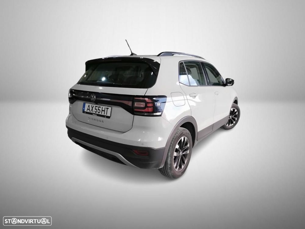 VW T-Cross 1.0 TSI Life DSG - 2