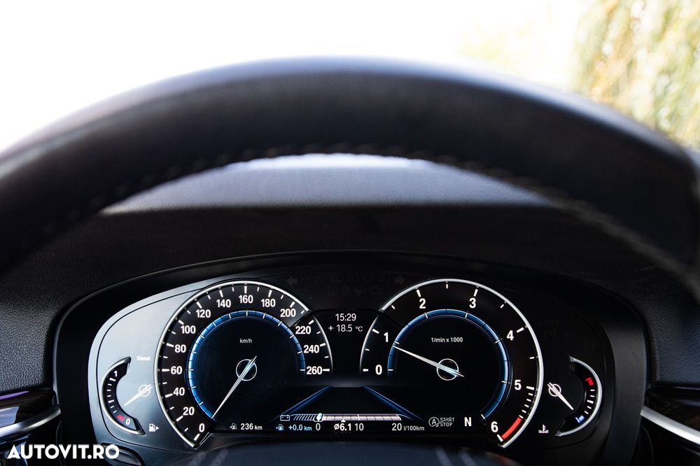 BMW Seria 5 520d - 16