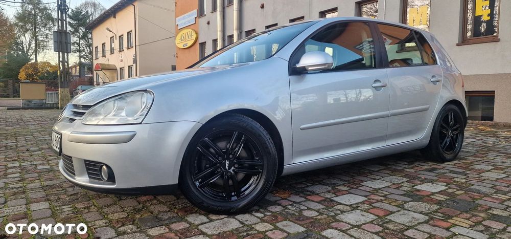 Volkswagen Golf 1.6 Tour Edition - 18