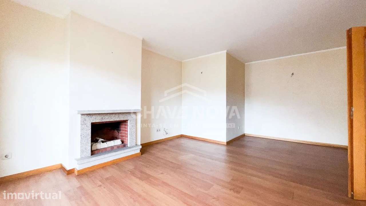 T2 c/ Lugar de Garagem em Canelas (Edifício Prestige) - Grande imagem: 2/21