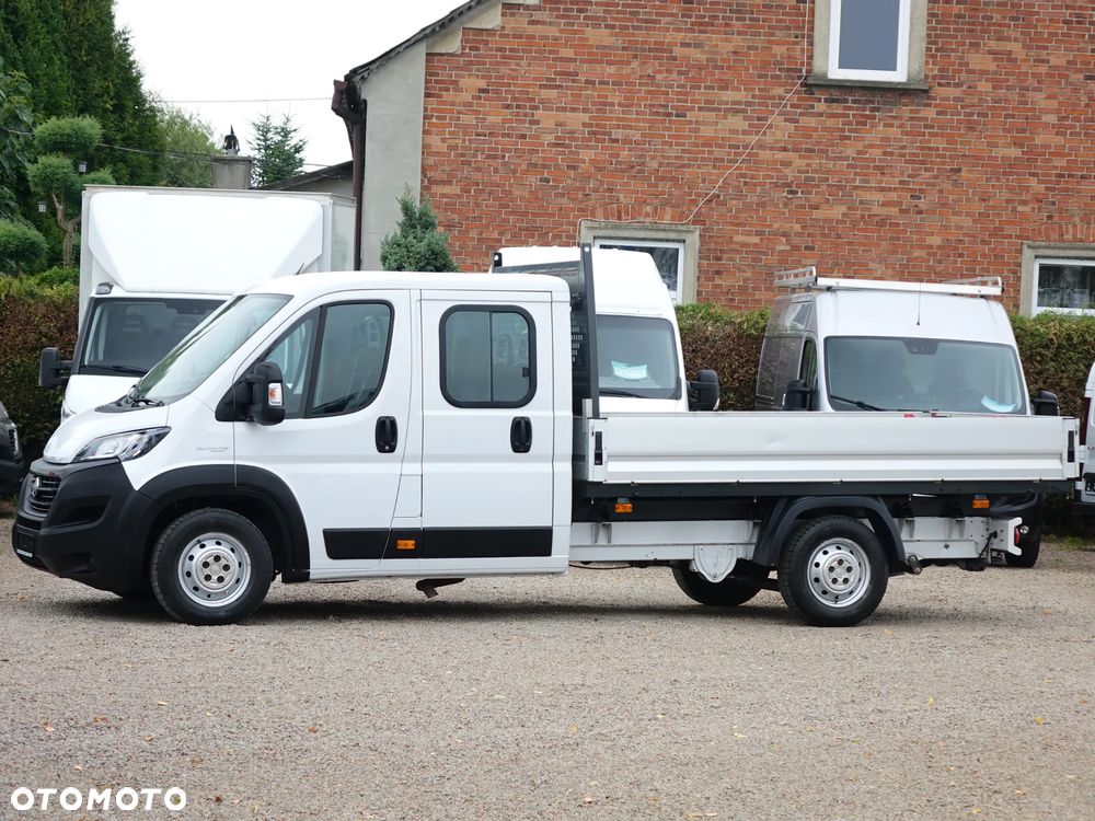 Fiat Ducato 7-osobowy 2.3 160KM DOKA brygadówka MAŁY PRZEBIEG - 2