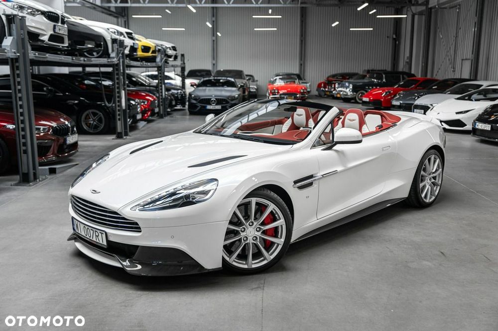 Aston Martin Vanquish - 3