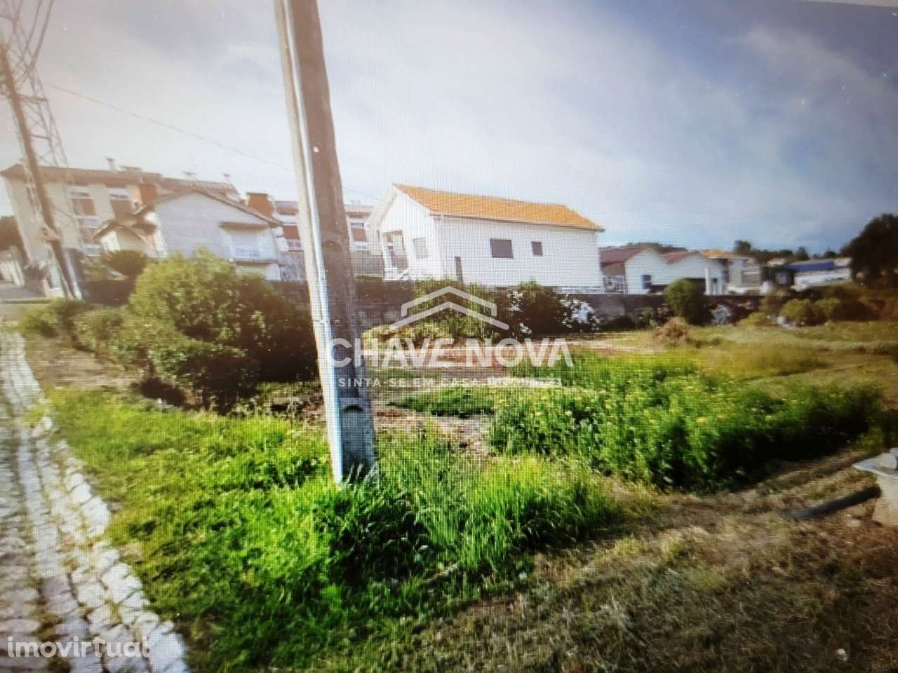 Terreno Urbanizável p/ Construção de Moradias, em Serzedo - Grande imagem: 3/6