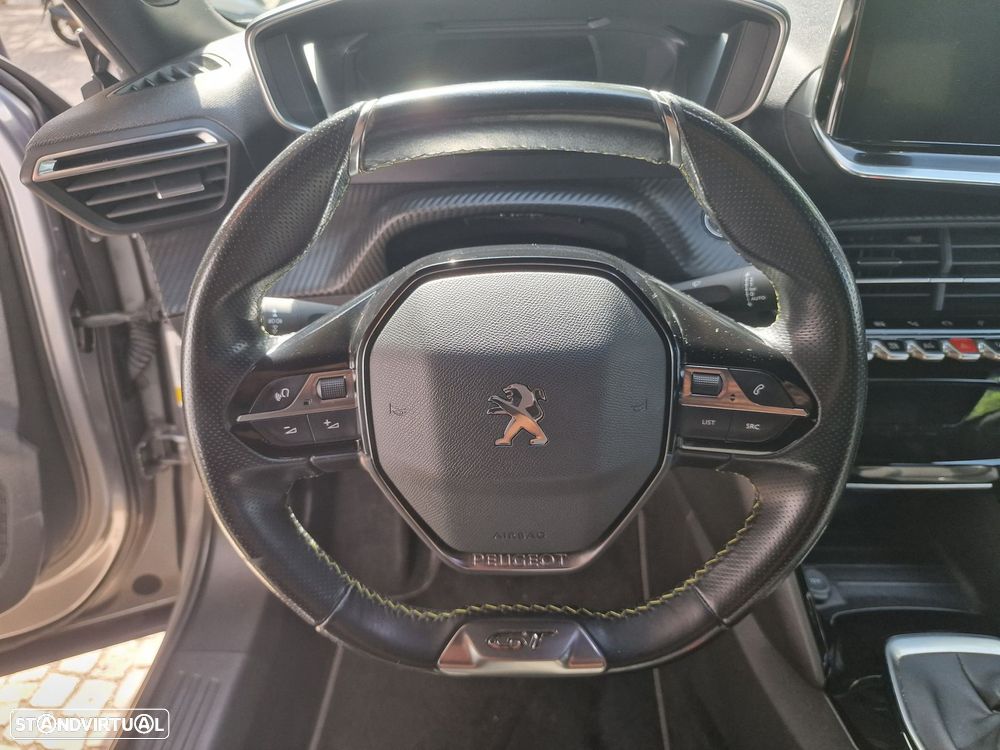 Peugeot 2008 1.2 PureTech GT - 30