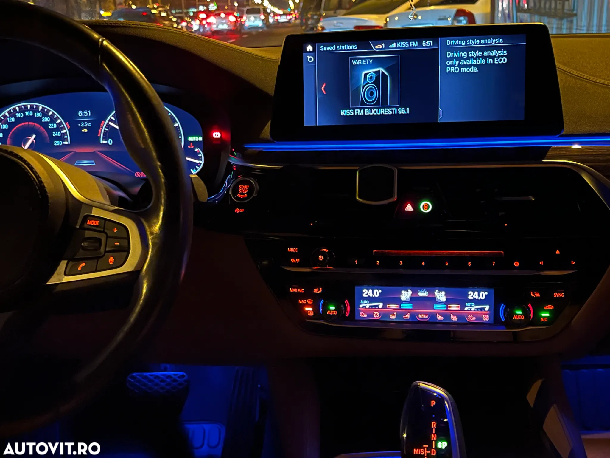 BMW Seria 5 520d Aut. Luxury Line - 4