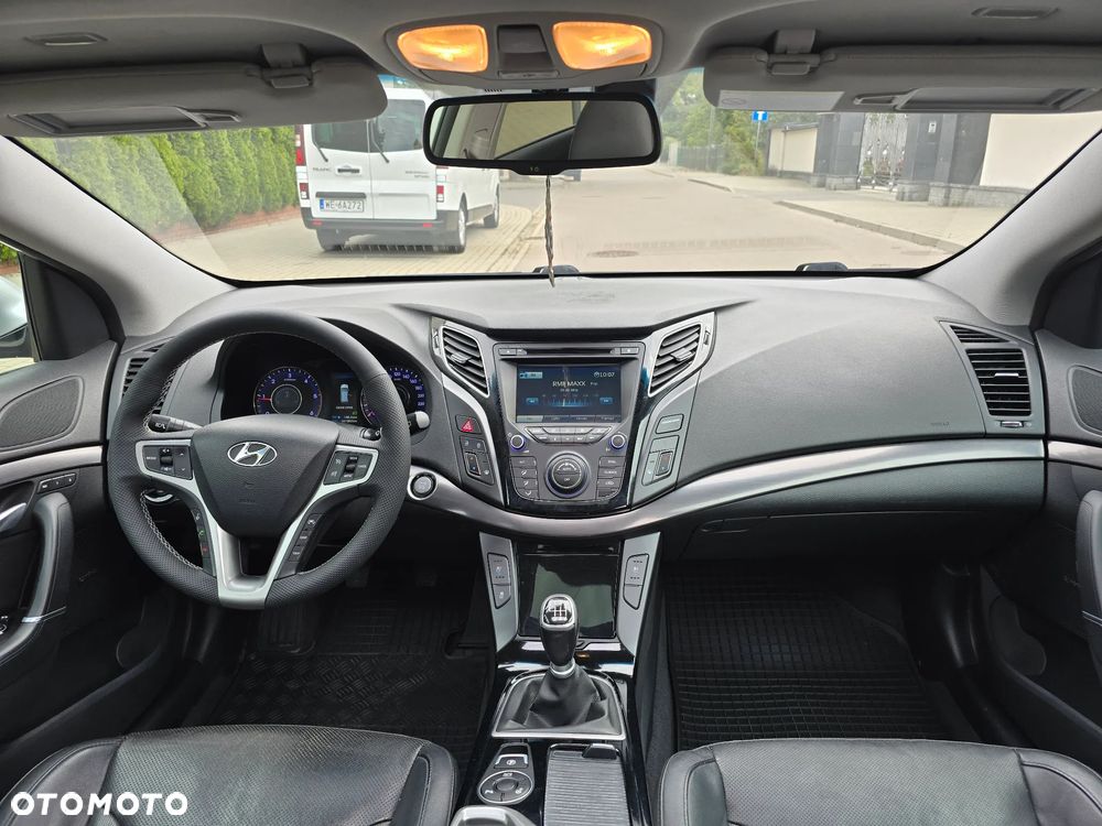 Hyundai i40 i40cw 1.7 CRDi Premium - 11