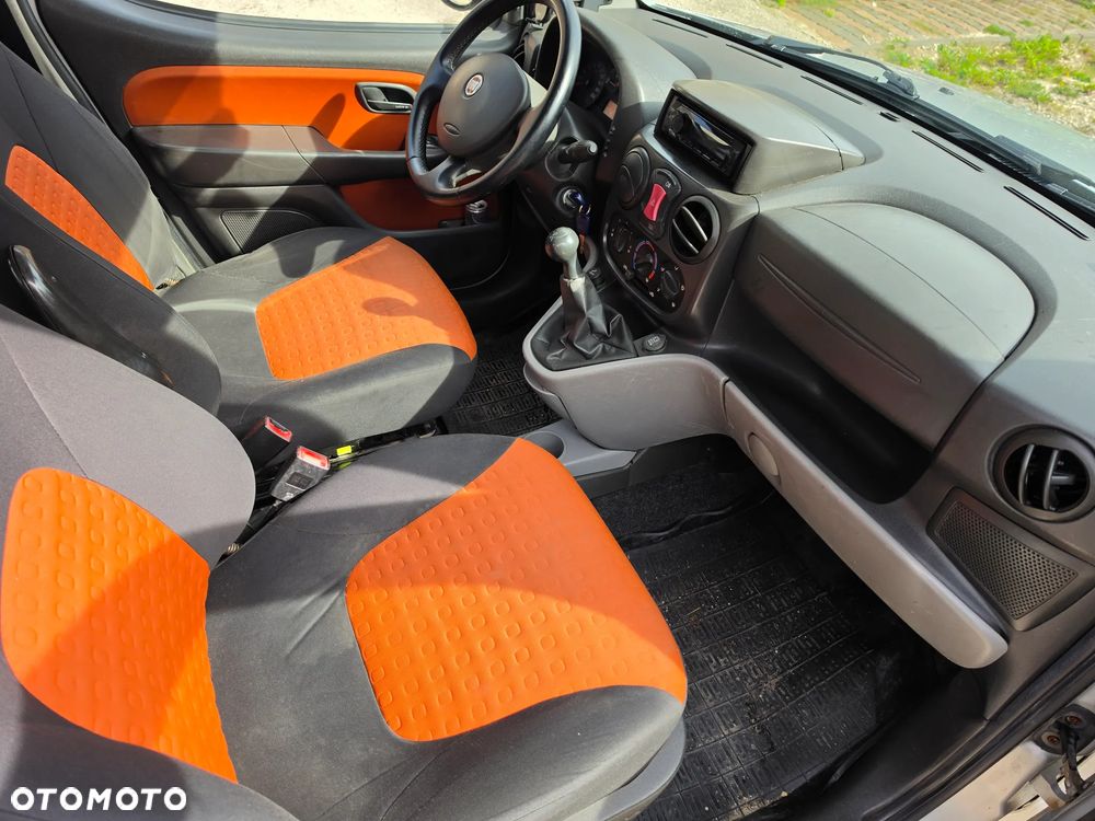 Fiat Doblo 1.9 JTD Dynamic - 7