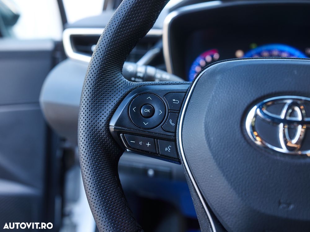 TOYOTA Corolla 2022 — imagine 21