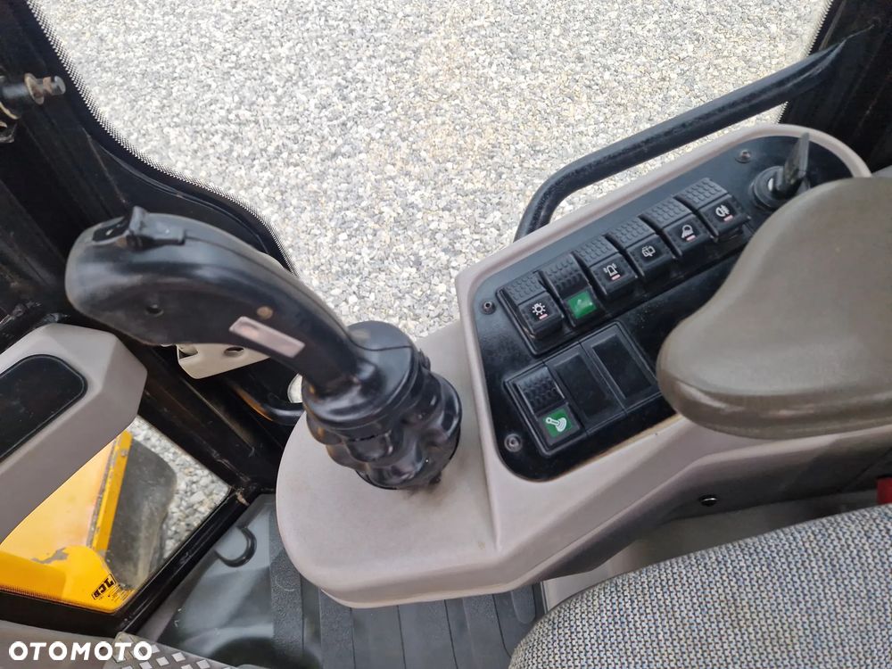 JCB 409 - 9