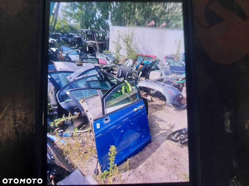 DRZWI KOMPLETNE LEWY PRZÓD HONDA FR-V I B520P ID: 239036 - 7