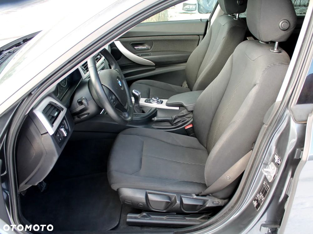 BMW 3GT 318d - 12