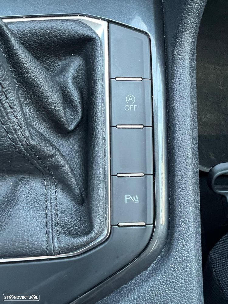 VW Tiguan Allspace 2.0 TDI Life DSG - 30