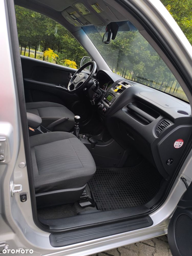 Kia Sportage 2.0 d Tour - 18