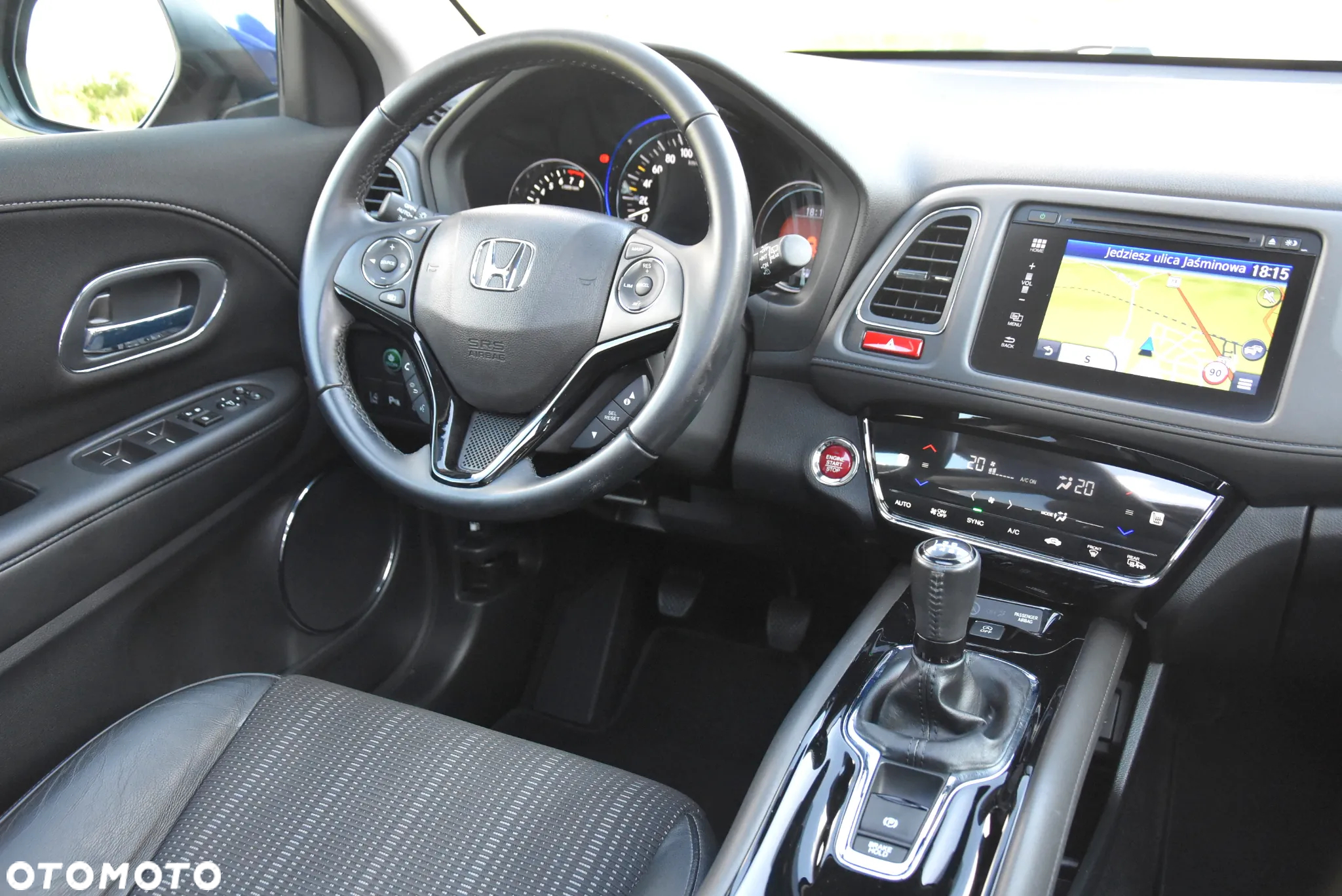 Honda HR-V 1.5 i-VTEC Executive - 24