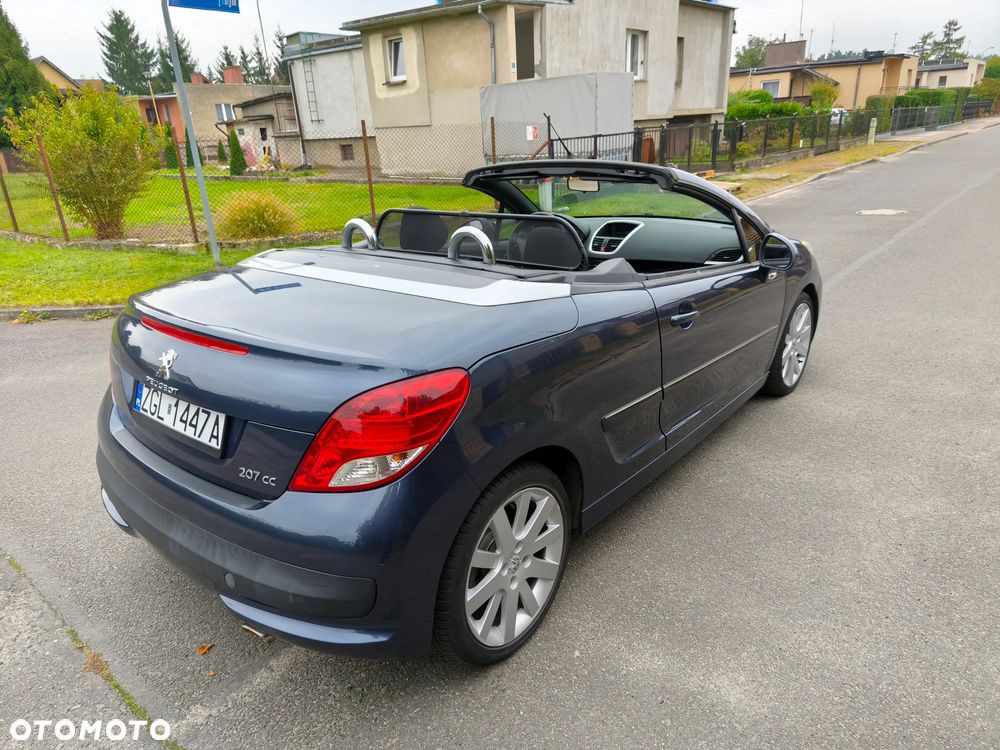 Peugeot 207 - 11