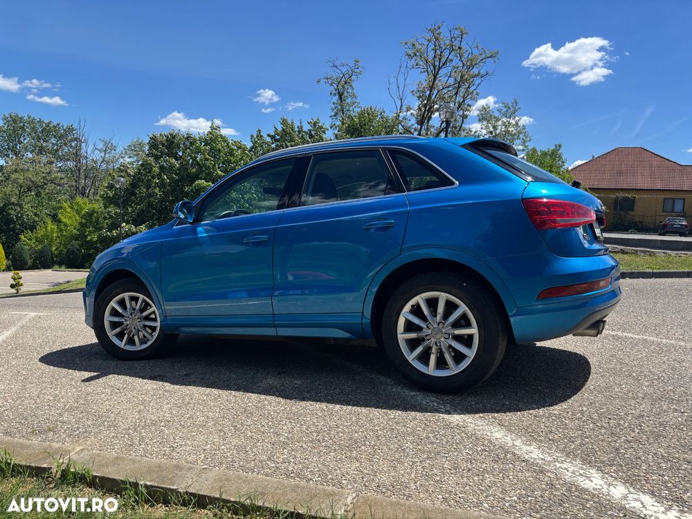 Audi Q3 2.0 TDI sport - 12