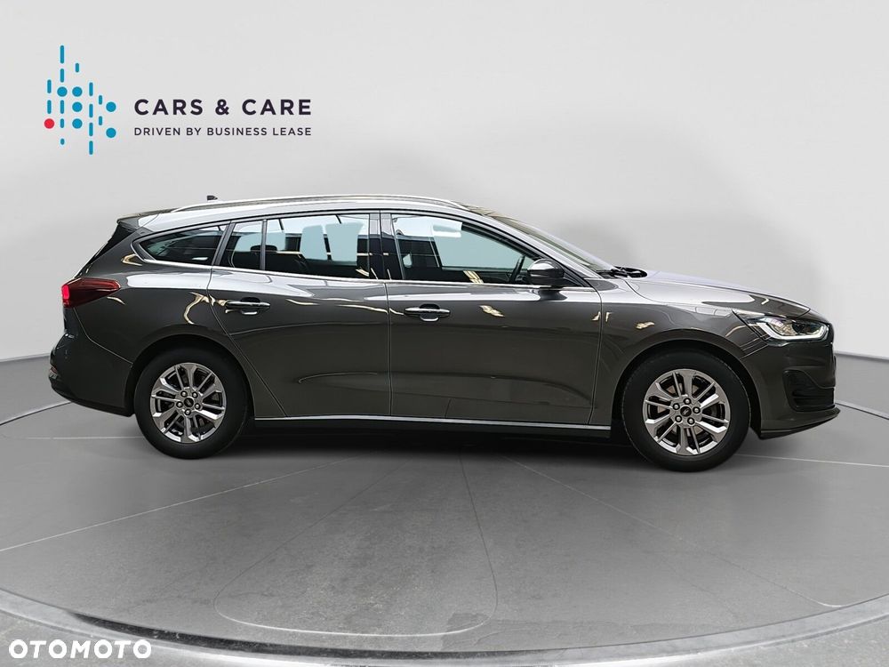 Ford Focus 1.0 EcoBoost Titanium - 29
