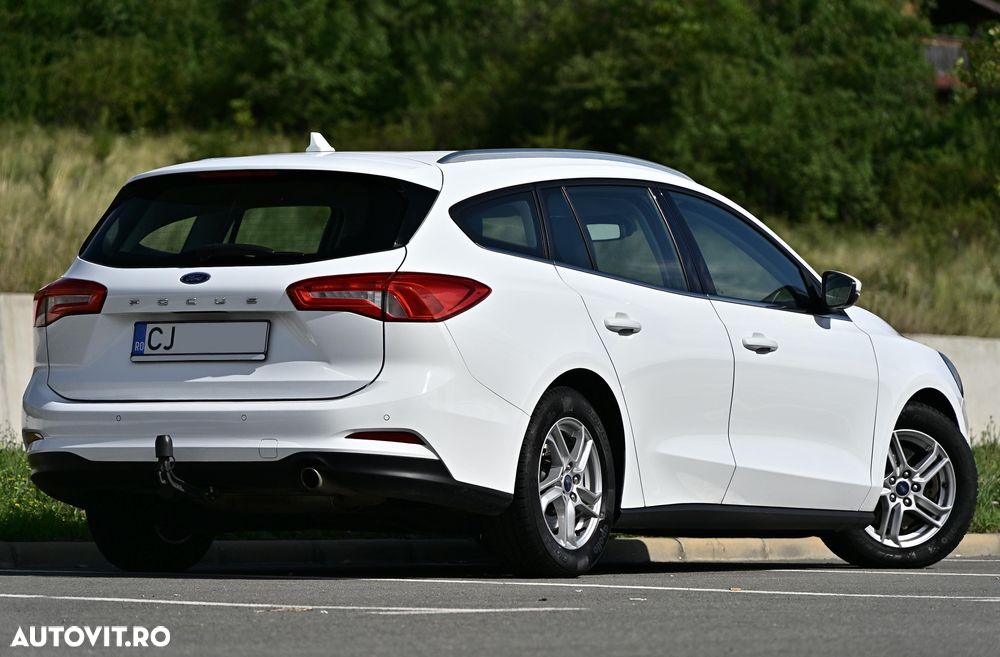 Ford Focus 1.5 EcoBlue Start-Stopp-System Aut. COOL&CONNECT DESIGN - 8