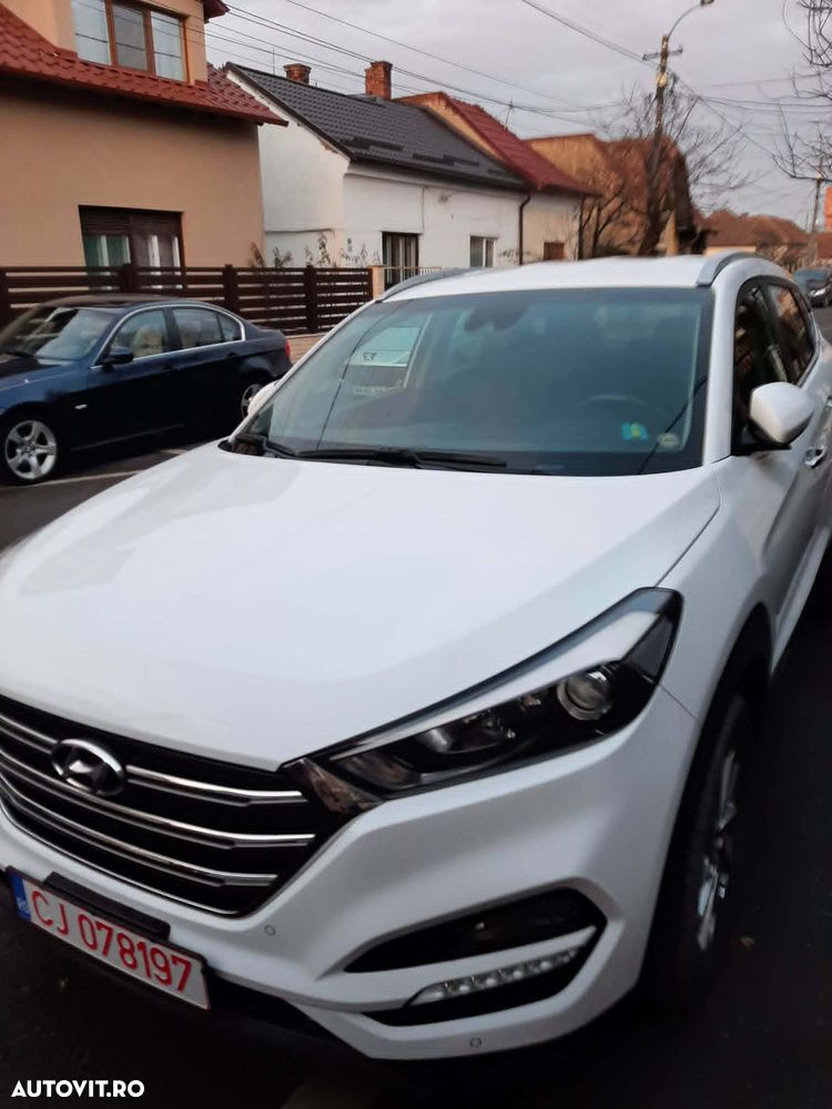 Hyundai Tucson 2.0 CRDI 4WD 6AT Style - 5