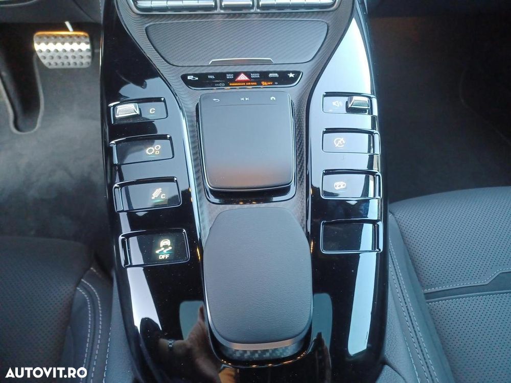 Mercedes-Benz AMG GT 4-door Coupe 63 S 4Matic Speedshift MCT 9G - 22