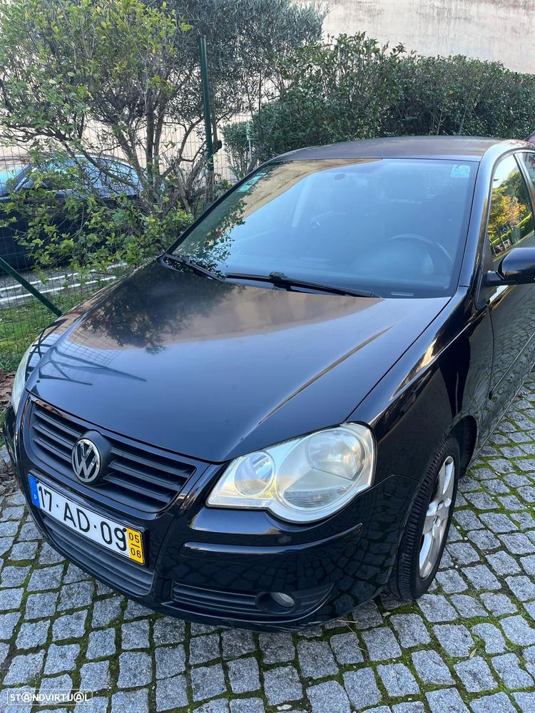 VW Polo 1.2 Confortline - 2