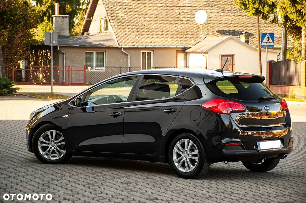 Kia Ceed 1.6 CRDi 128 Spirit - 15