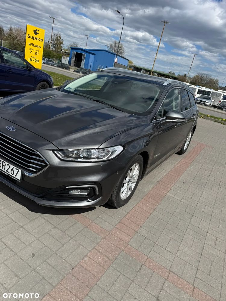 Ford Mondeo 2.0 Hybrid Titanium - 14