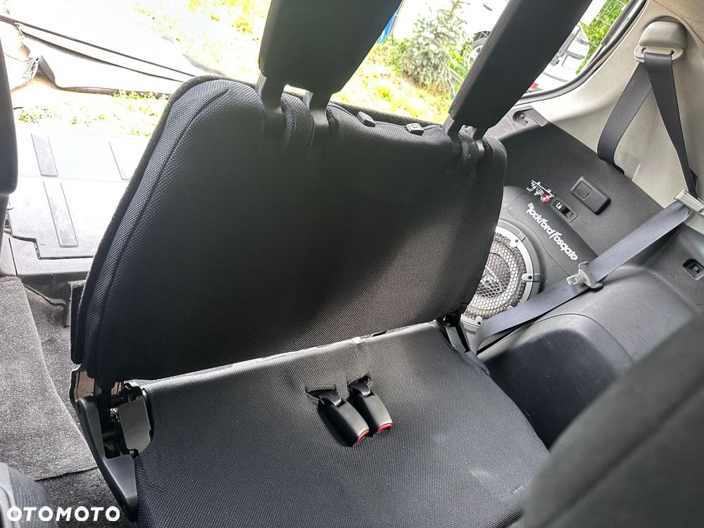 Mitsubishi Outlander 2.0 DID Intense + - 5