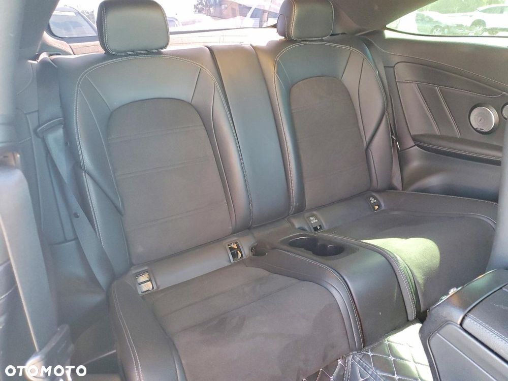 Mercedes-Benz Klasa C 63 AMG 9G-TRONIC - 11