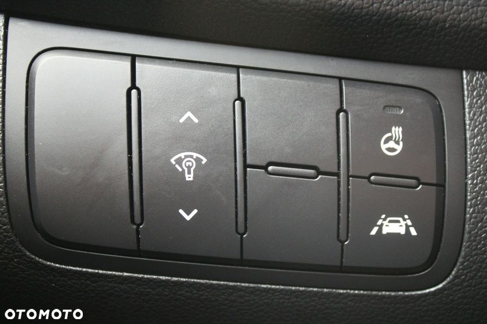 Kia Ceed 1.6 T-GDI GT XL - 28